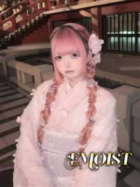 もも EMOIST（アジアンデリヘル）