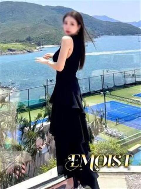 りな EMOIST（アジアンデリヘル）