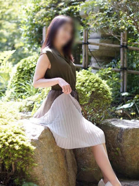 まこと[山口] 奥様鉄道69 山口店(周南)（人妻系デリヘル）
