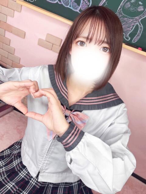 もね 新宿ハンドメイド（手コキ・オナクラ）