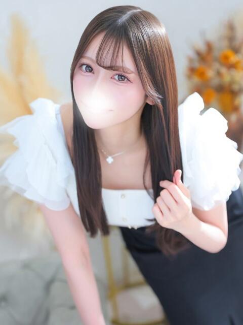 あみり★モデル級！超激濡れ体質 Chloe鶯谷・上野店 S級素人清楚系デリヘル（デリヘル）