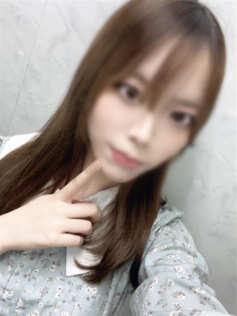 みずき 渋谷くいーんず（素人専門ホテヘル＆デリヘル）