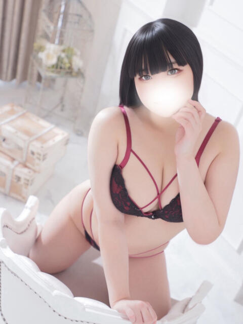 かなえ ぽっちゃり巨乳素人専門店ぷにめろ渋谷店（ぽっちゃり系デリヘル）