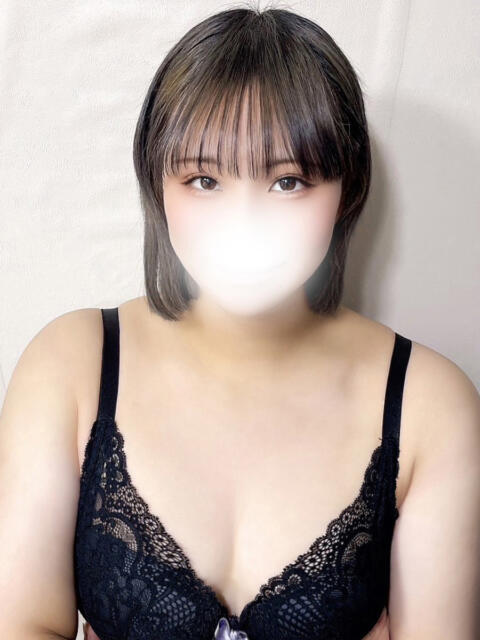 かれん ぽっちゃり巨乳素人専門店ぷにめろ渋谷店（ぽっちゃり系デリヘル）