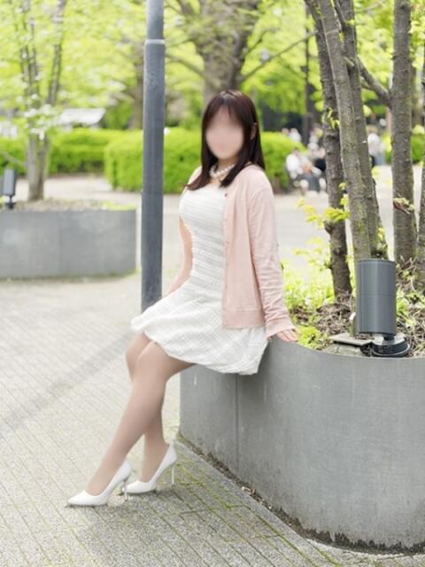 千葉秋穂 こあくまな熟女たち 上野・御徒町店 (KOAKUMAグループ)(人妻・熟女デリヘル)