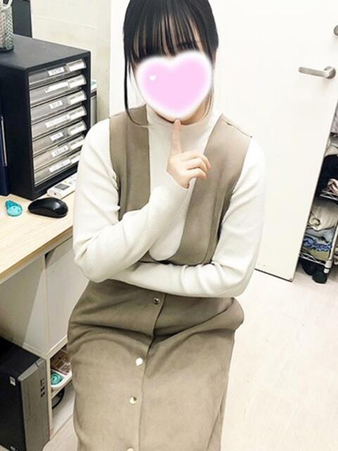 ひろな リニューアル(派遣型手コキ・オナクラ)