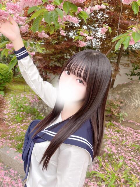 ゆあ 学校帰りの妹に手コキしてもらった件 梅田(派遣型オナクラ(手コキ))