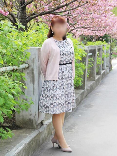 かおる 完熟ばなな札幌・すすきの（人妻熟女デリヘル）