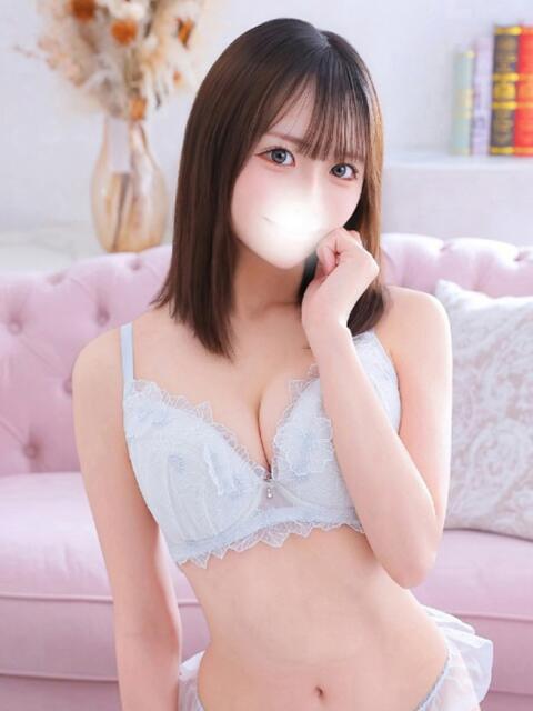 るか★容姿端麗超キス好き美少女 S級素人清楚系デリヘル chloe（デリヘル）