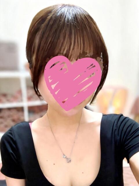 芦田はな AROMA TIAMO（アロマティアーモ）（【非風俗】メンズエステ）