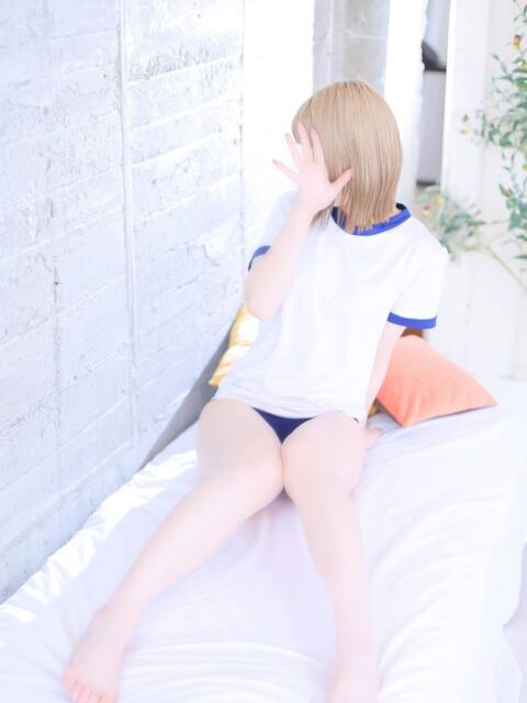 キキ REDROOM (レッドルーム)（ファッションヘルス）