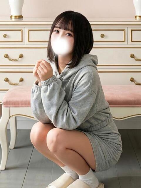 ゆあ☆低身長、もち肌 東京女子大生グランプリ(デリヘル)