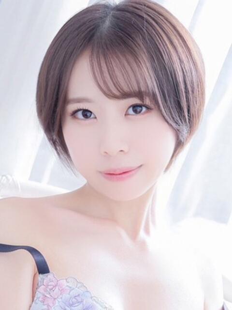 紗苗(さなえ) グランドオペラ横浜（高級デリヘル）