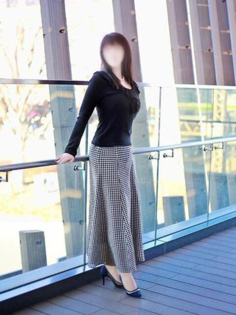 伊藤 もも こあくまな熟女たち 上野・御徒町店 (KOAKUMAグループ)（人妻・熟女デリヘル）