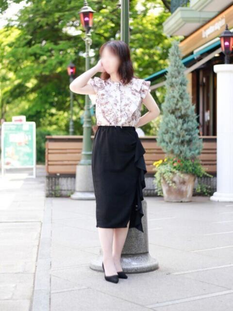 瀬戸 かなえ こあくまな熟女たち 上野・御徒町店 (KOAKUMAグループ)（人妻・熟女デリヘル）