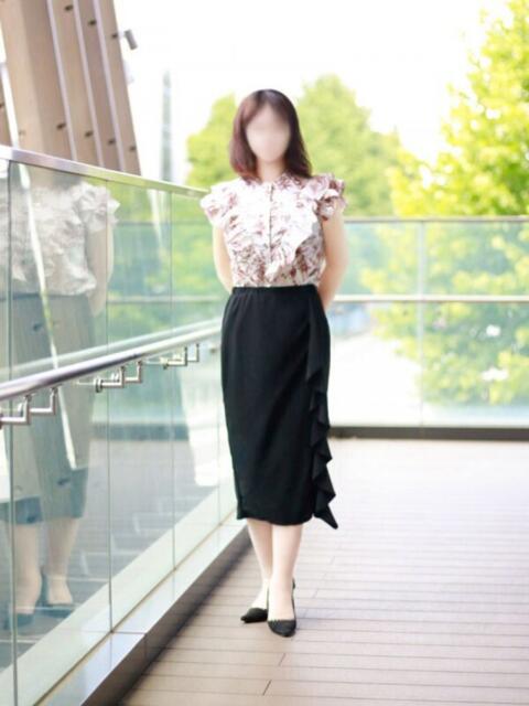 瀬戸 かなえ こあくまな熟女たち 上野・御徒町店 (KOAKUMAグループ)（人妻・熟女デリヘル）
