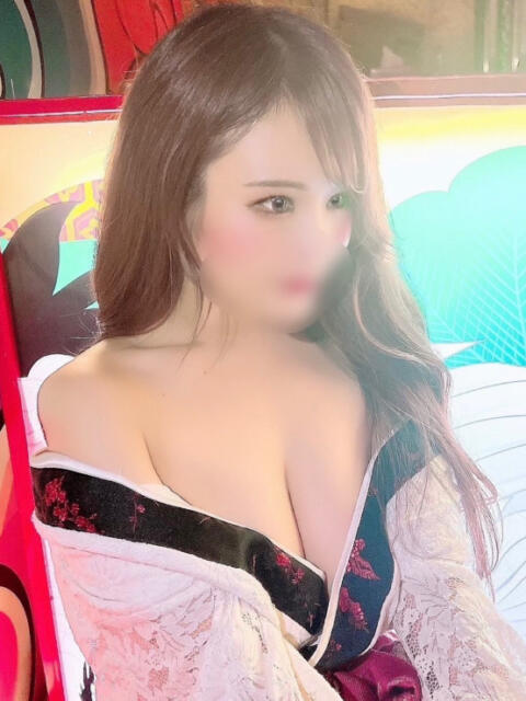りず 紅(くれない)（セクキャバ）
