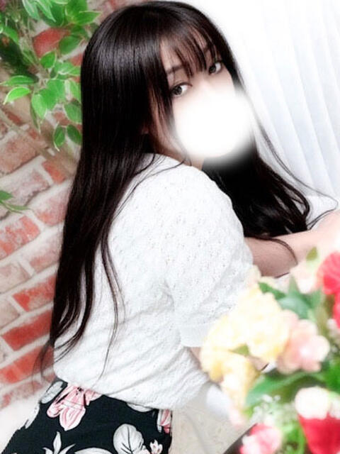 しおり 熟女デリヘル 女神の極み（待ち合わせ型熟女デリヘル）