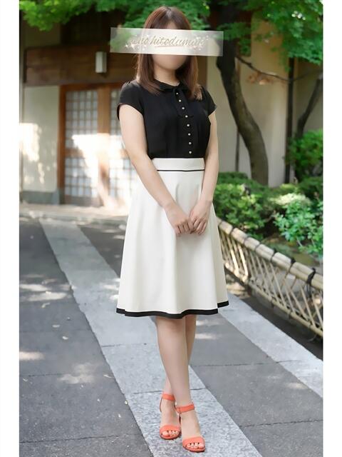 由利(ゆり) 上野人妻城（人妻路上待ち合わせデリヘル）