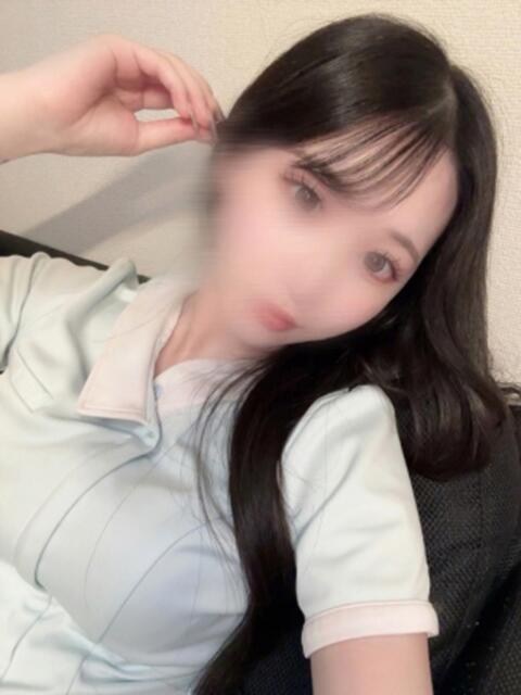 成瀬 くるみ RESEXY~リゼクシー~(【非風俗】メンズエステ)