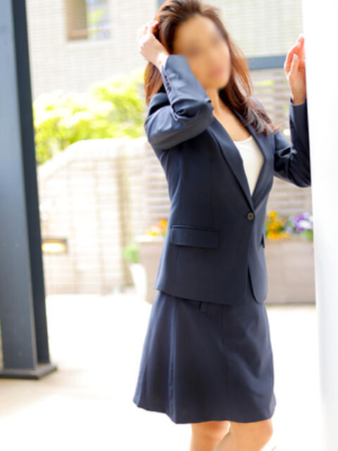 まりな 出会い系人妻ネットワーク 五反田～品川編（人妻系デリヘル）