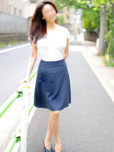 まりな 出会い系人妻ネットワーク 五反田～品川編（人妻系デリヘル）