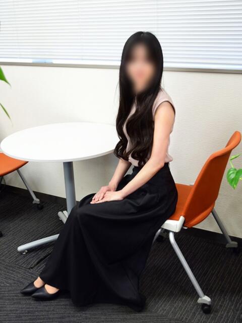 美月 東京人妻フォーシーズンズ（人妻・熟女待ち合わせデリヘル）