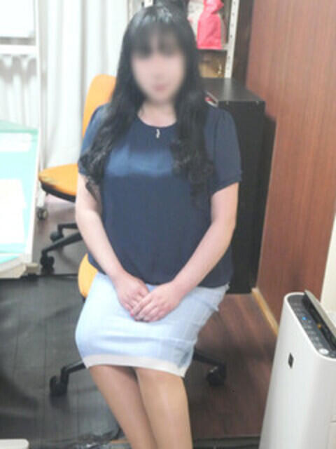 古賀 誘惑マル秘ミセス（人妻デリヘル）