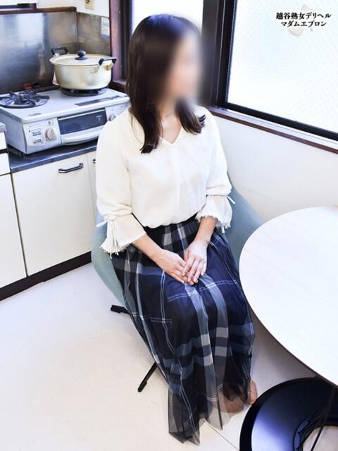 奈津子 越谷熟女デリヘル マダムエプロン（熟女デリヘル）