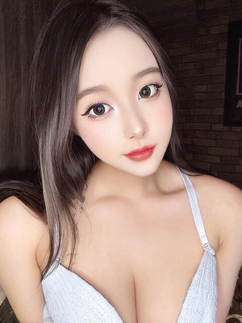 峰不二るぅ 全裸美女からのカゲキな誘惑（ホテヘル＆デリヘル）