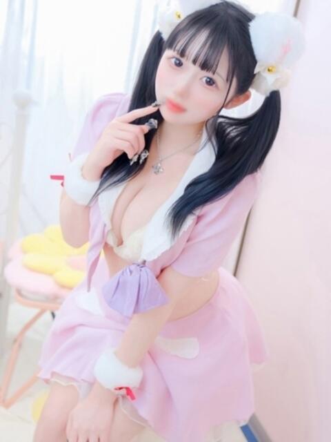 りりあ E+アイドルスクール池袋店(デリヘル)