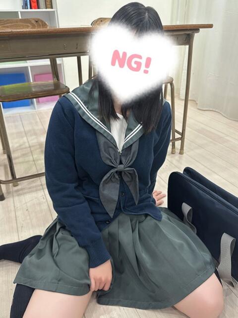 天音 みるく 夜這い＆イメクラ妄想する女学生たち谷九校（ホテヘル）