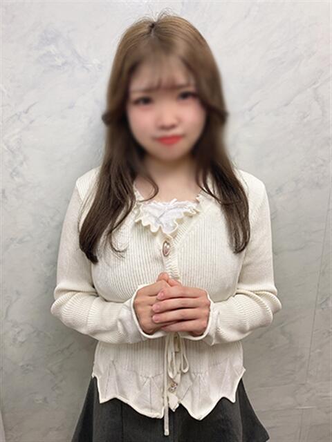ちさと 渋谷くいーんず（素人専門ホテヘル＆デリヘル）