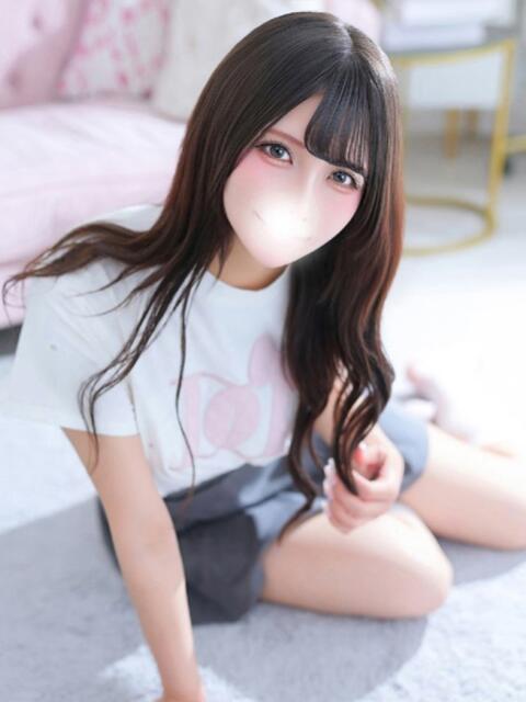 まみ★男性経験1人奇跡の原石★ Chloe五反田本店　S級素人清楚系デリヘル（デリヘル）