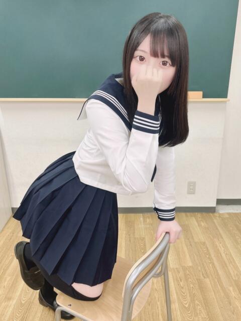 水瀬 のん 妄想する女学生たち 梅田校（ホテヘル）