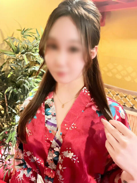 ゆいか 紅(くれない)（セクキャバ）