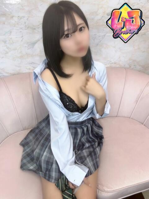 あんず 見惚れるほどのE乳美女 L&Jブラザーズ(デリヘル)