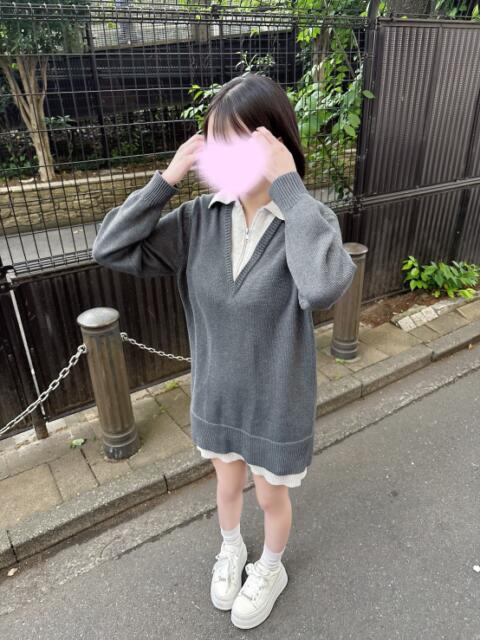 あみ 池袋S級素人派遣型東京美少女物語（派遣型リフレ）