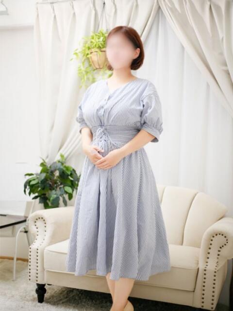 浅井純菜 こあくまな熟女たち姫路店（KOAKUMAグループ）（人妻・熟女デリヘル）