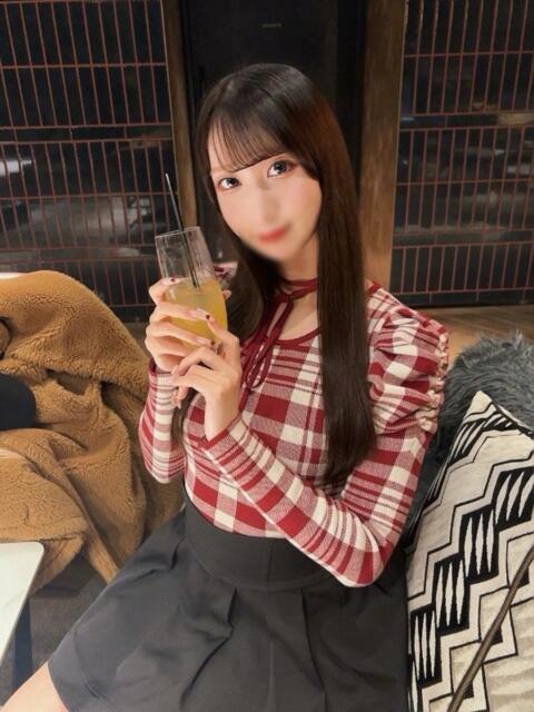 りな デリヘルラボ・クレージュ（デリヘル）
