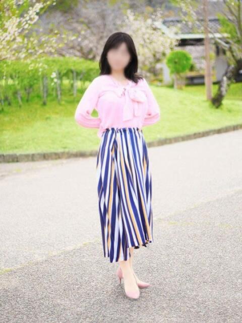 出久 ひな こあくまな熟女たち 神戸西・明石店（KOAKUMAグループ）（人妻・熟女デリヘル）