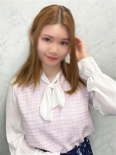 かな 渋谷くいーんず（素人専門ホテヘル＆デリヘル）