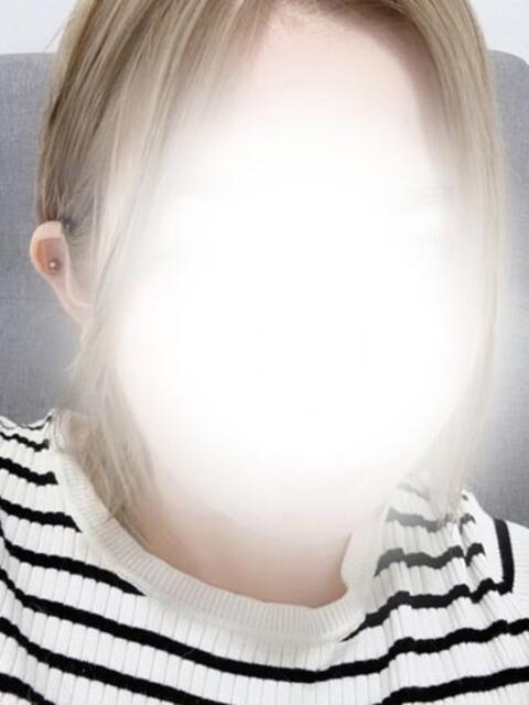のあ★金髪ガールは未経験美女 かりゆしOLの秘密【20代沖縄美女多数在籍-デリヘル×ヌードエステ】（性感エステ＆デリヘル）