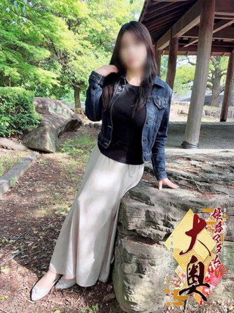 松坂理沙(まつざかりさ) 姫路マダム大奥（デリヘル）