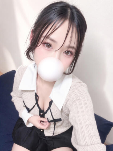 なな めちゃカワ女子 小田原早川店（デリヘル）