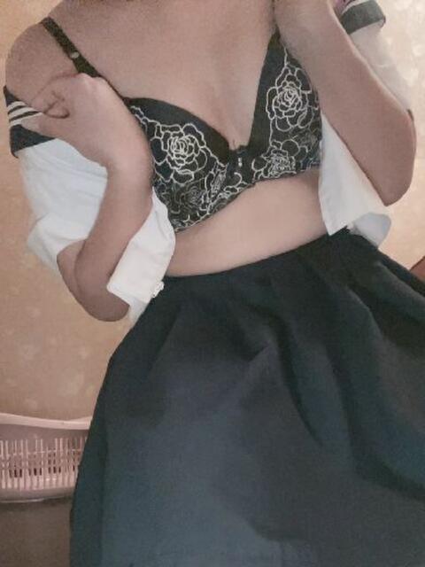 りえ☆小柄美人ナース ナースです!（ファッションヘルス）