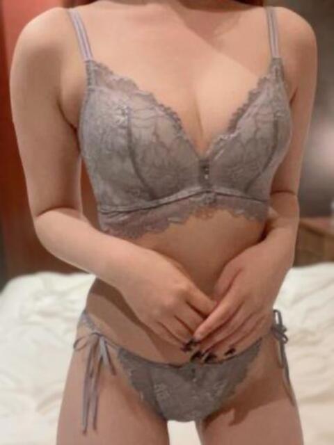 りん☆18歳の女優系美人ナース ナースです!（ファッションヘルス）