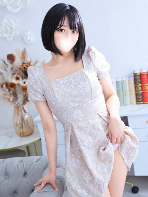 みるく★天然Gカップの変態OL Bell～S級美女お姉様・人妻デリヘル～（デリヘル）