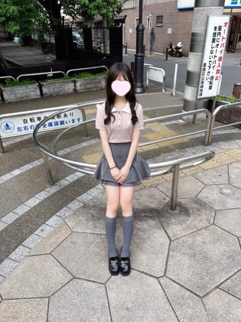 みと 池袋S級素人派遣型東京美少女物語(派遣型リフレ)