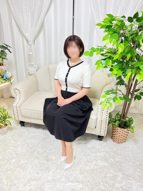 河村 みゆき こあくまな熟女たち 上野・御徒町店 (KOAKUMAグループ)(人妻・熟女デリヘル)